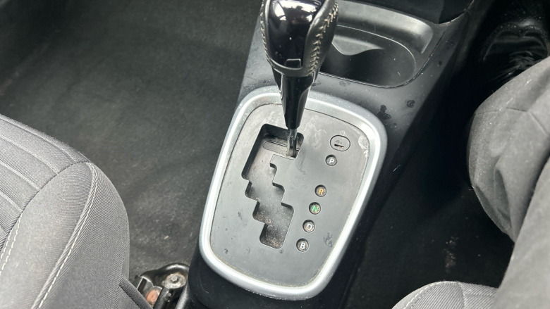 Toyota Yaris 1.5 Hybrid Icon 5dr CVT Hybrid Hatchback